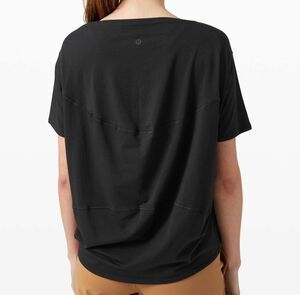 LuLuLemon Back In Action Sz 8 Black ShortSleeve Boat Neck Oversize Cotton W3DMLS